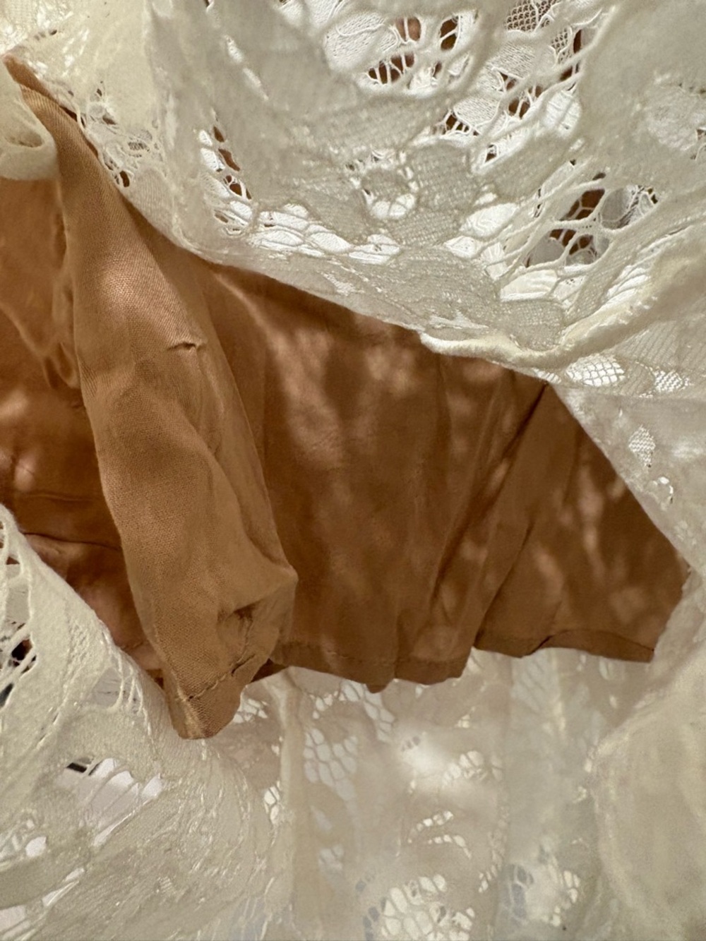 BNWT Lulu Lace Slip Dress with V-Neck Dress - Picture 3 of 8